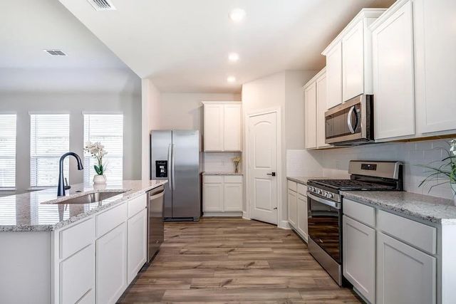 2032 Brentwood Drive, Anna, TX 75409