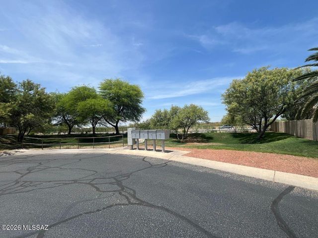 11137 N Par Drive, Oro Valley, AZ 85737