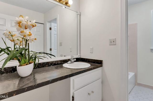 7500 Drayton Court, Raleigh, NC 27615