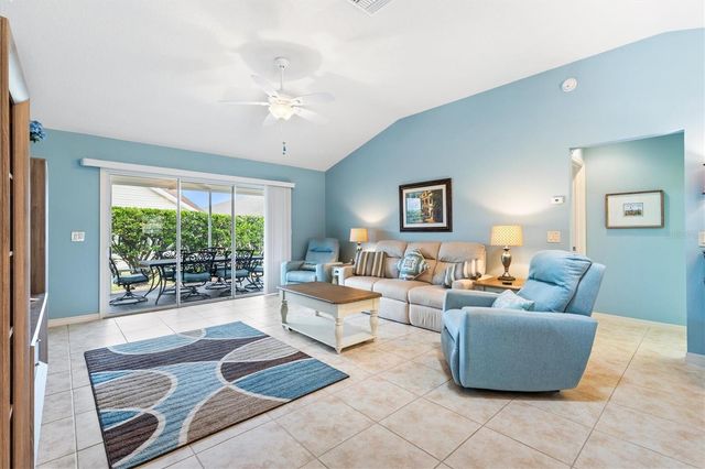 2332 GRENADIER WAY, The Villages, FL 32162