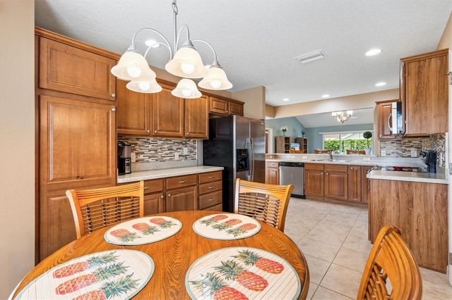 2332 GRENADIER WAY, The Villages, FL 32162