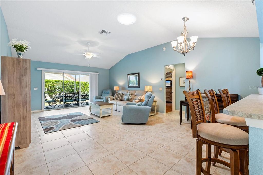 Image 12 of property listing at 2332 GRENADIER WAY, The Villages, FL 32162