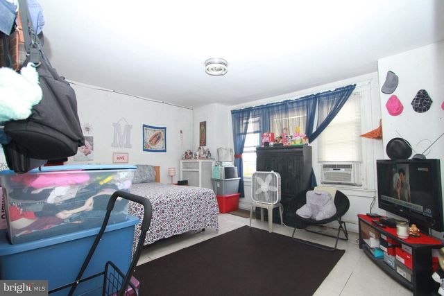 145 WYOMING AVE, Philadelphia, PA 19140