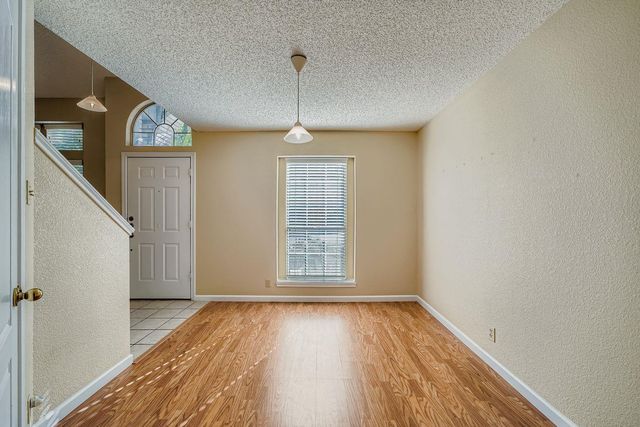 2812 Little Elm TRL, Cedar Park, TX 78613