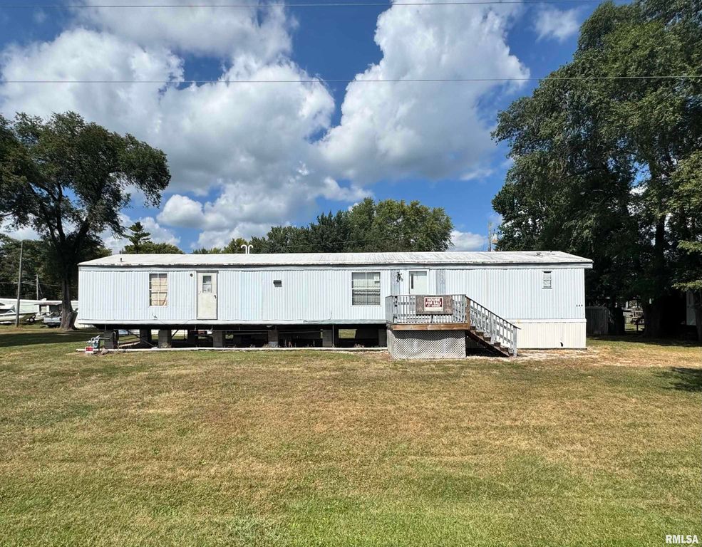 543 JACKSON Street, Hillsdale, IL 61257