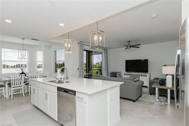 5749 Double Eagle CIR 4526, Ave Maria, FL 34142