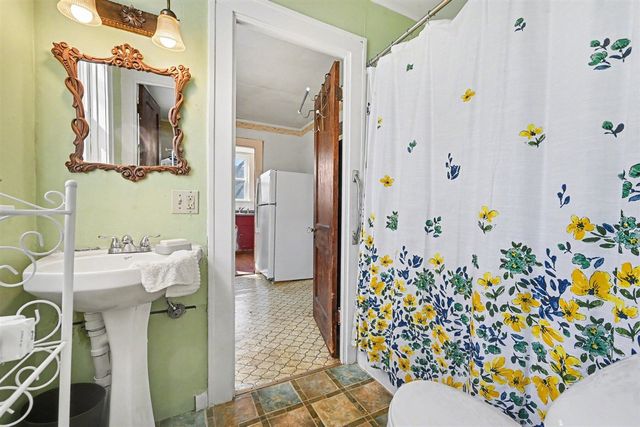 413 W Saint Joseph Street, Lawrence, MI 49064