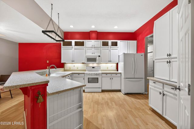 40 Monticello Drive, Hilton Head Island, SC 29926