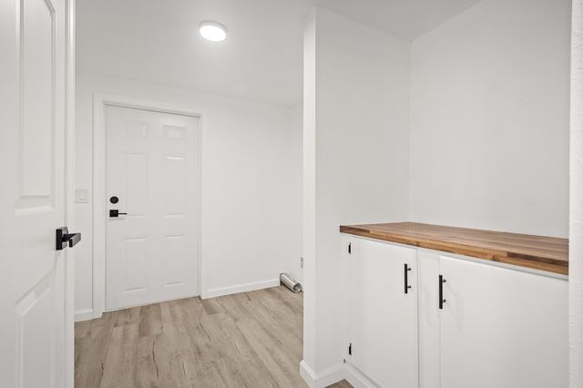 1030 Lena Rosson Rd, Chapmansboro, TN 37035