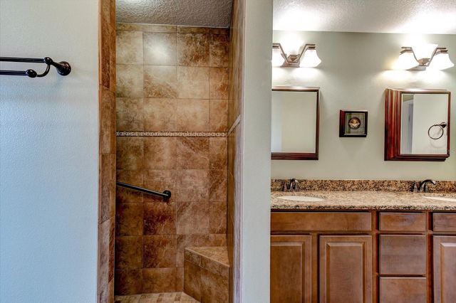 12733 PINE ISLAND DRIVE, Leesburg, FL 34788