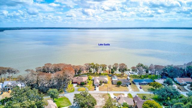 12733 PINE ISLAND DRIVE, Leesburg, FL 34788