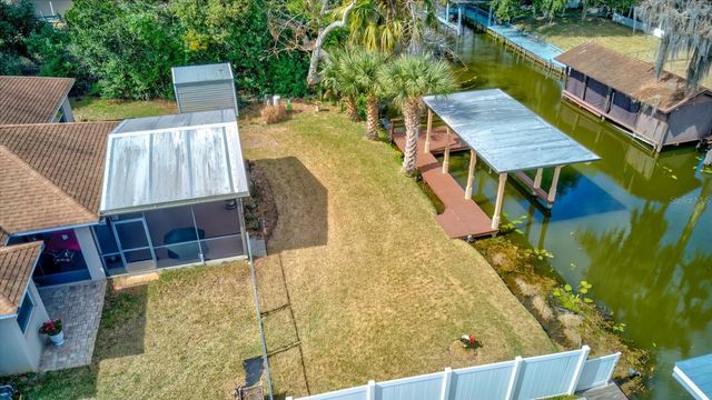 12733 PINE ISLAND DRIVE, Leesburg, FL 34788