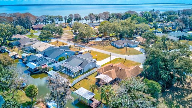 12733 PINE ISLAND DRIVE, Leesburg, FL 34788