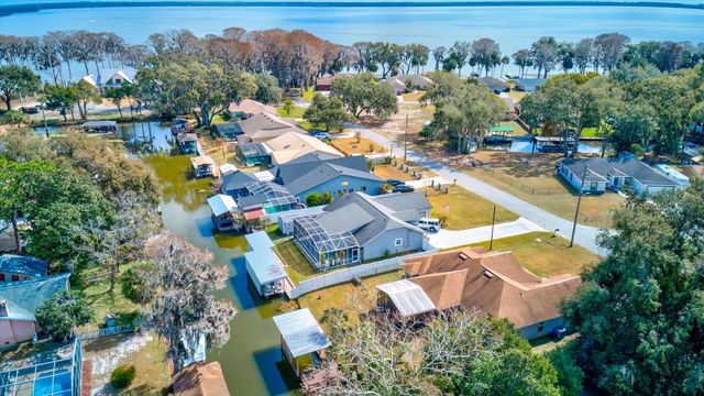 12733 PINE ISLAND DRIVE, Leesburg, FL 34788