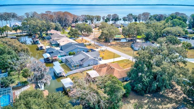 12733 PINE ISLAND DRIVE, Leesburg, FL 34788