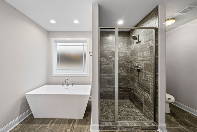 1304 Apple Blossom Rd, Clarksville, TN 37042