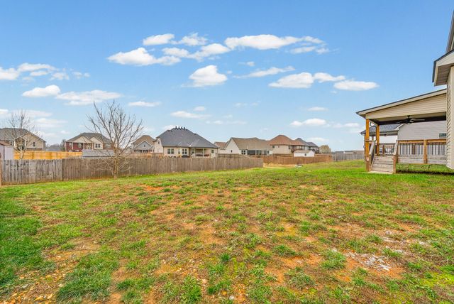 1304 Apple Blossom Rd, Clarksville, TN 37042