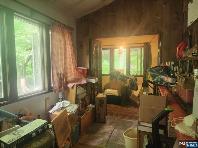 15 Marigold Road, Vernon, NJ 07418