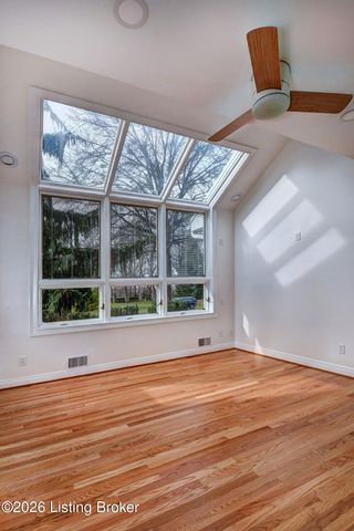 4303 Twin Elms Ct, Louisville, KY 40241