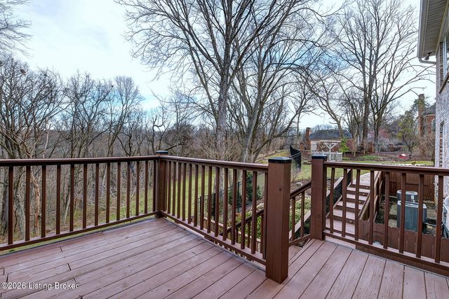 4303 Twin Elms Ct, Louisville, KY 40241