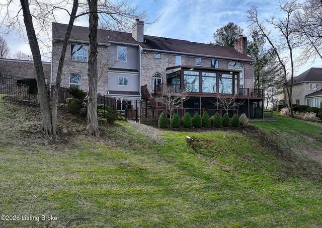 4303 Twin Elms Ct, Louisville, KY 40241