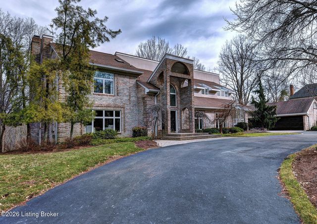 4303 Twin Elms Ct, Louisville, KY 40241