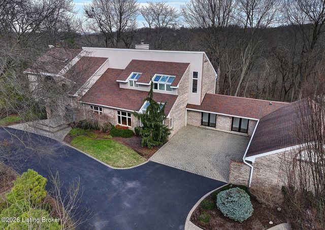 4303 Twin Elms Ct, Louisville, KY 40241