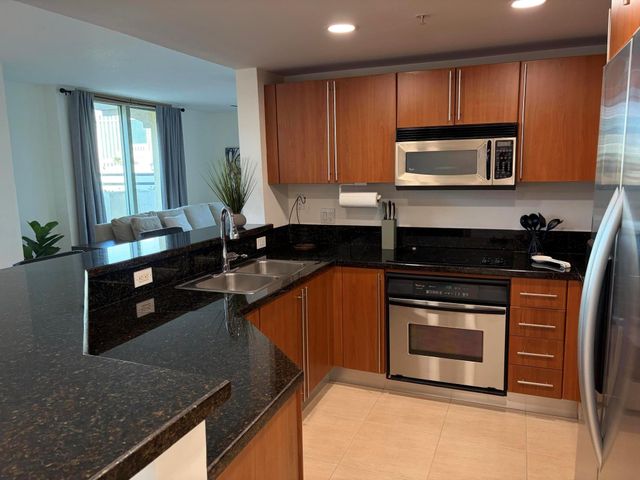 610 Clematis Street, West Palm Beach, FL 33401