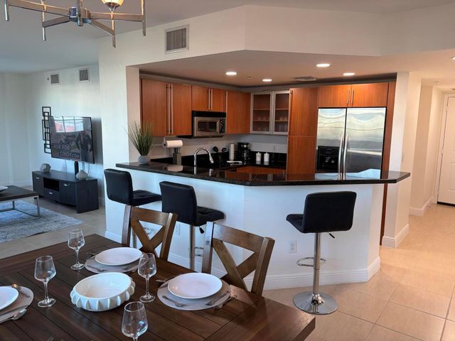 610 Clematis Street, West Palm Beach, FL 33401