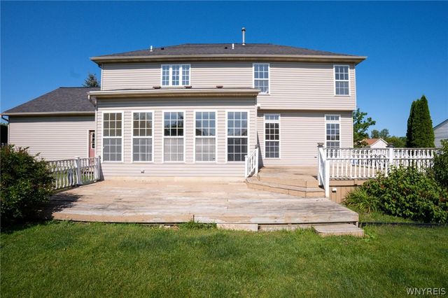 5955 Pinehurst Court, Hamburg, NY 14085