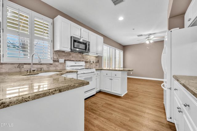 437 Scatterwood Lane, Simi Valley, CA 93065