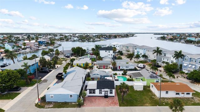13707 PLYMOUTH STREET, Madeira Beach, FL 33708