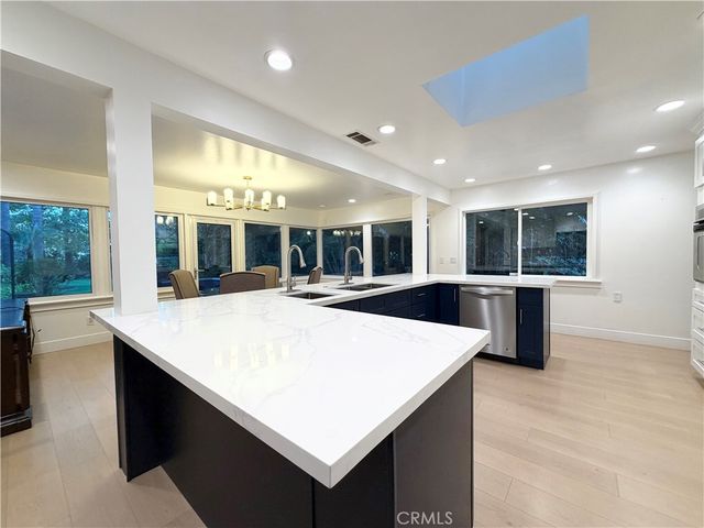 28 W Sycamore Avenue, Arcadia, CA 91006