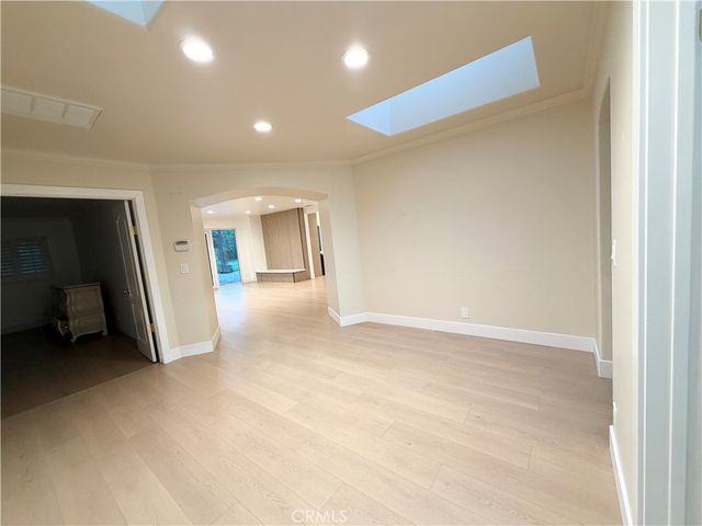 28 W Sycamore Avenue, Arcadia, CA 91006