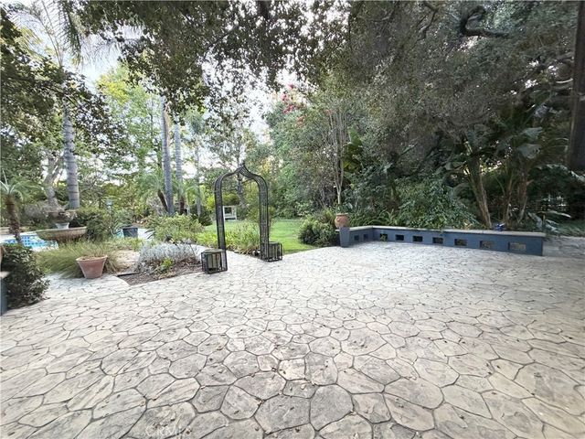 28 W Sycamore Avenue, Arcadia, CA 91006