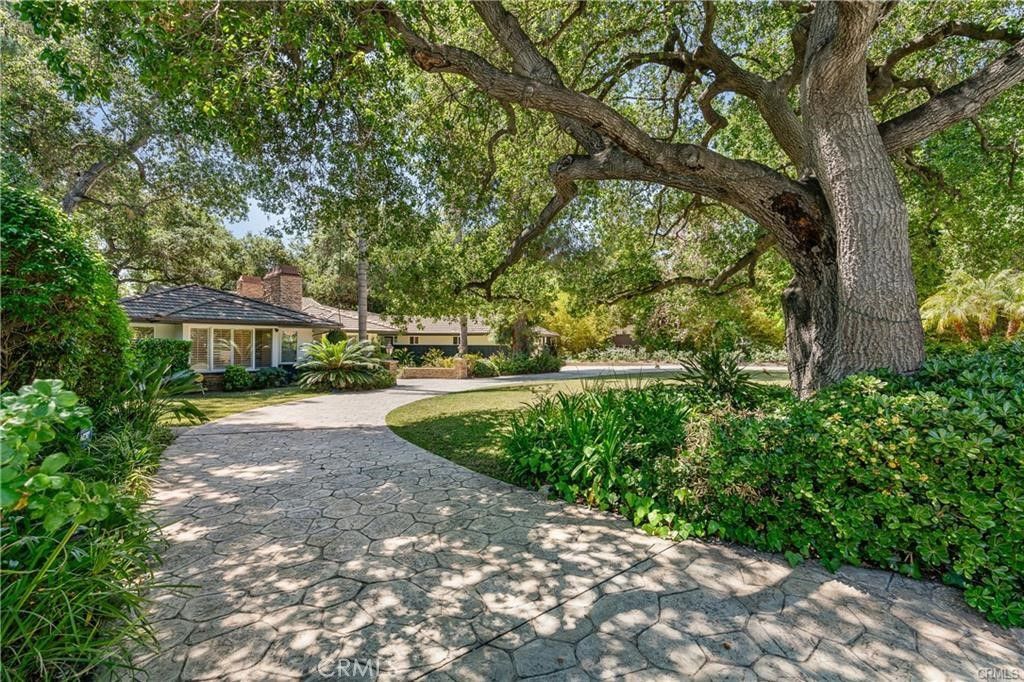 28 W Sycamore Avenue, Arcadia, CA 91006