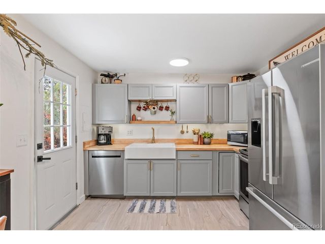 4107 Keats Pl, Colorado Springs, CO 80910