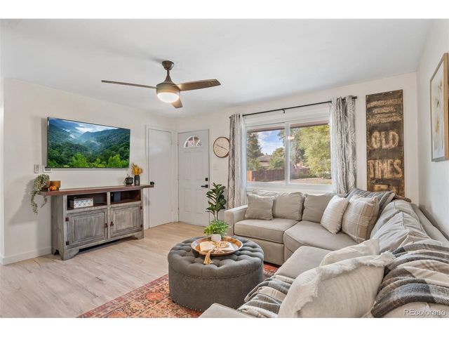 4107 Keats Pl, Colorado Springs, CO 80910