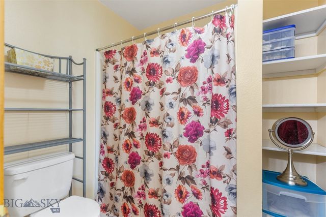 1010 Northern Pacific, Belgrade, MT 59714