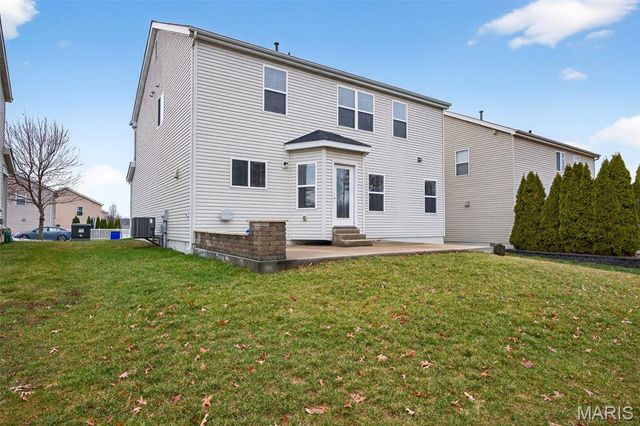 1020 Ashfield Lane, O'fallon, MO 63366