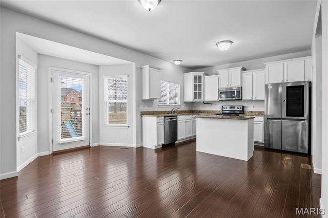 1020 Ashfield Lane, O'fallon, MO 63366