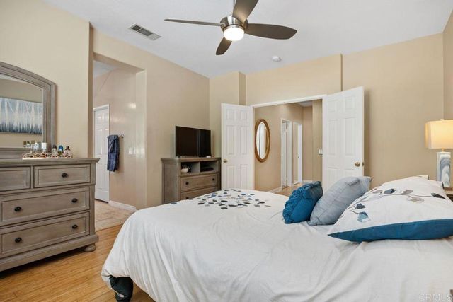 868 Panella Court, Oceanside, CA 92057
