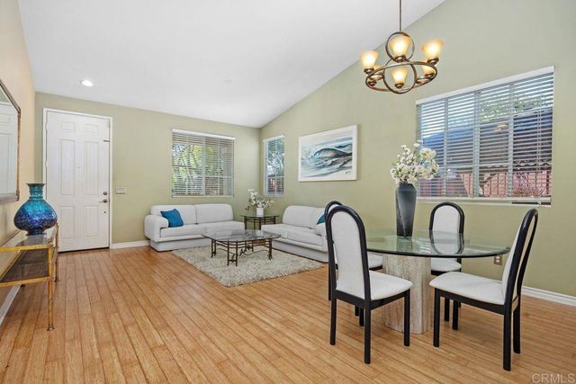 868 Panella Court, Oceanside, CA 92057
