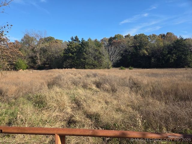 E 1200 Road, Eufaula, OK 74432