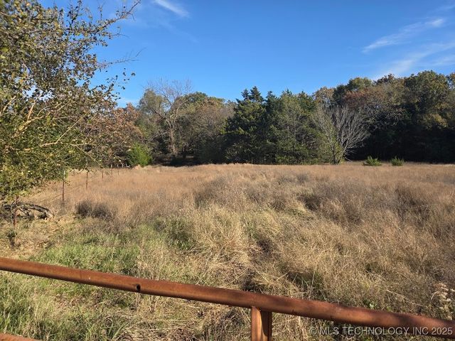 E 1200 Road, Eufaula, OK 74432