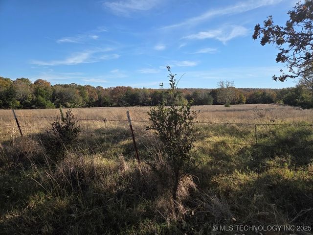 E 1200 Road, Eufaula, OK 74432