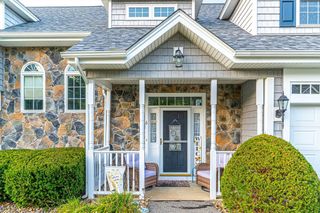 6 Stonebury Way 6, Tewksbury, MA 01876