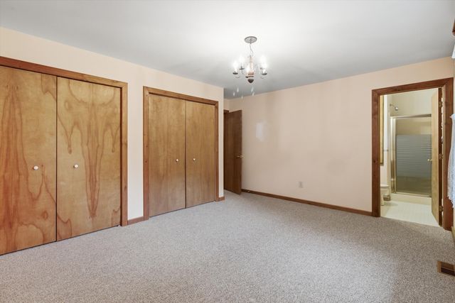 3458 Taggett Lake Drive, Highland, MI 48357