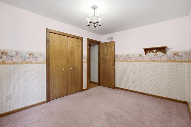 3458 Taggett Lake Drive, Highland, MI 48357