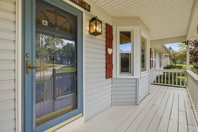 3458 Taggett Lake Drive, Highland, MI 48357